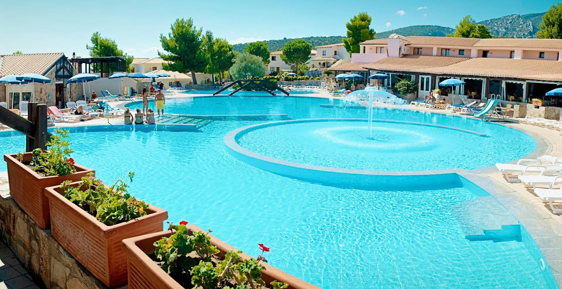 Hotel Club Esse Cala Gonone 4*,  Italia