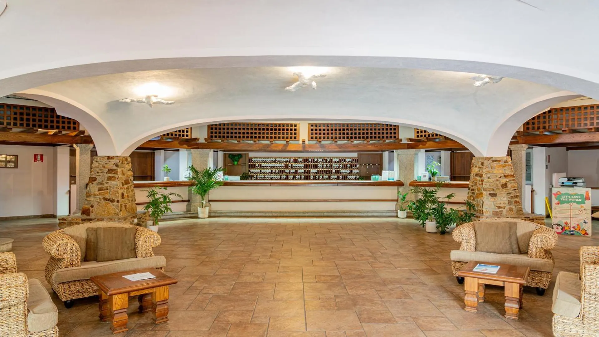 Club Esse Cala Gonone Otel