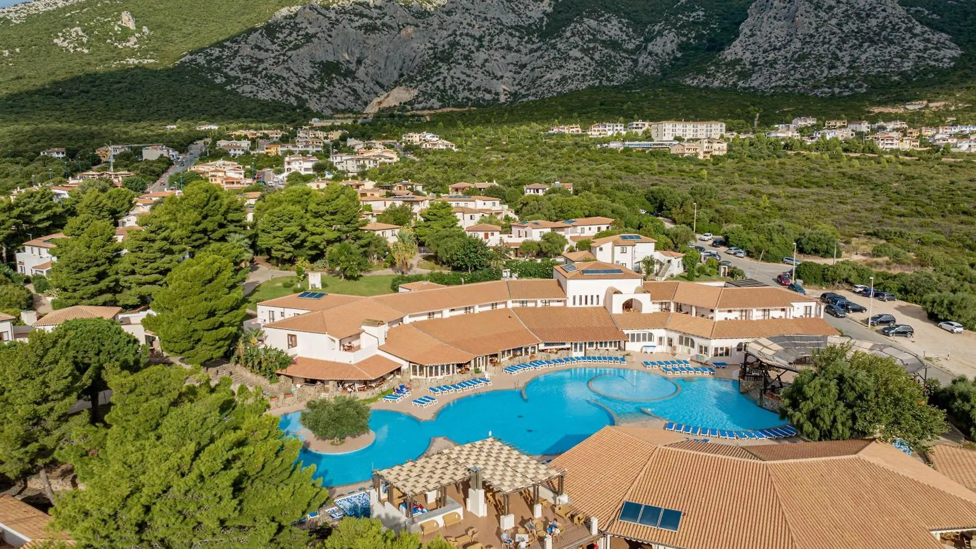 Club Esse Cala Gonone Otel