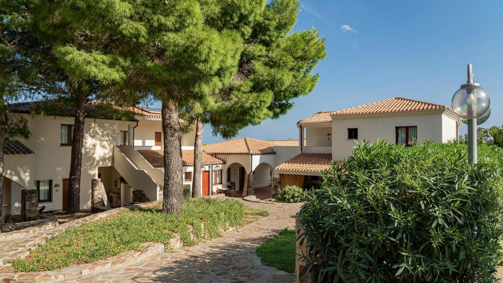 Club Esse Cala Gonone Otel
