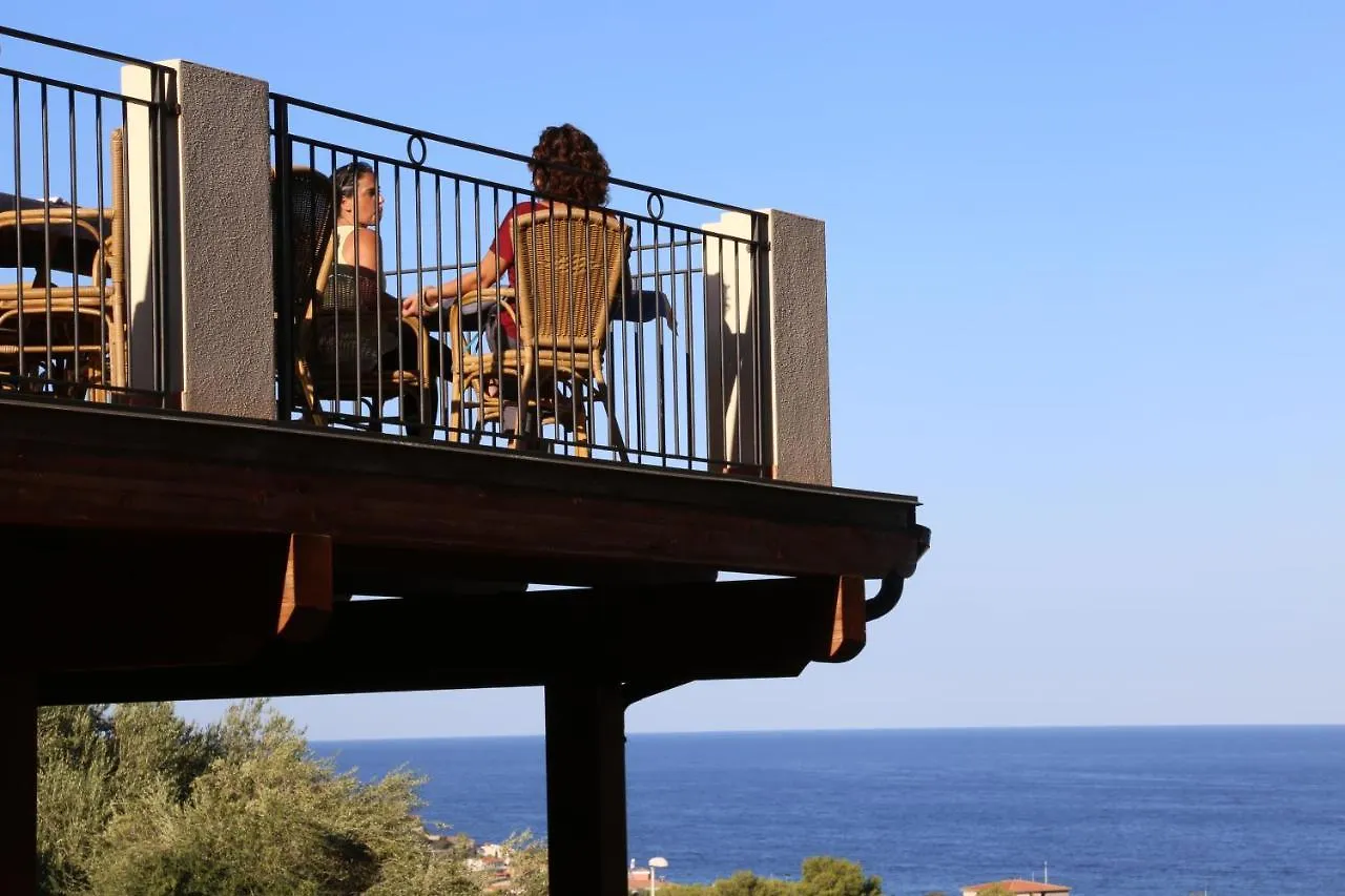 Club Esse Cala Gonone Otel